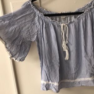 🚫SOLD🚫Blue & White Striped AEO Off-Shoulder Top